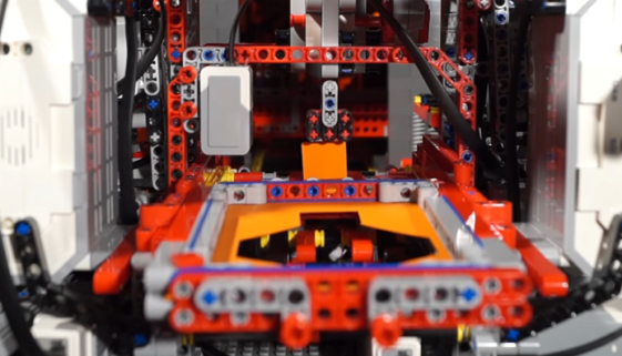vollautomatische Fabrik mit LEGO